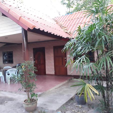 Hans Strand Bungalows Ко-Ланта Экстерьер фото